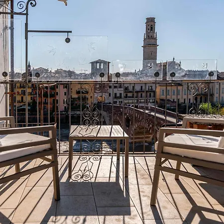 Apartment Residenza Veronica A Ponte Pietra Verona