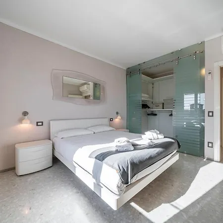Residenza Veronica A Ponte Pietra * Vérone