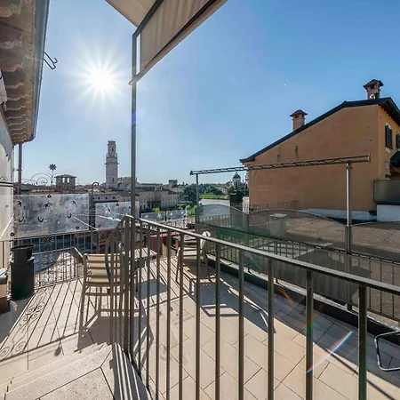 Residenza Veronica A Ponte Pietra *