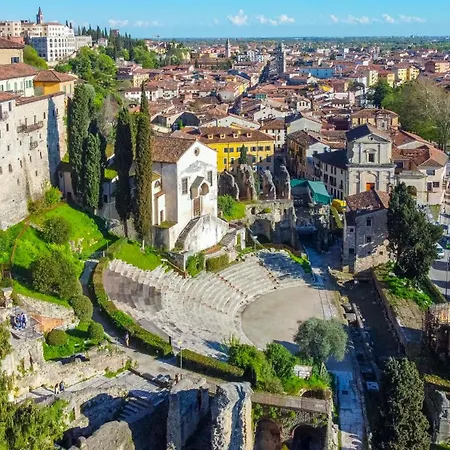 Appartamento Residenza Veronica A Ponte Pietra Verona